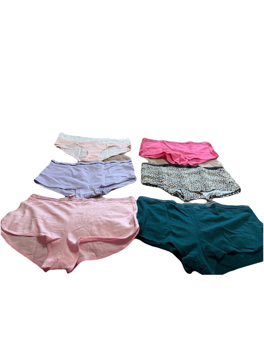 Victoria Secret NWT Women’s 6 Pairs Of Shortie Underwear!XL